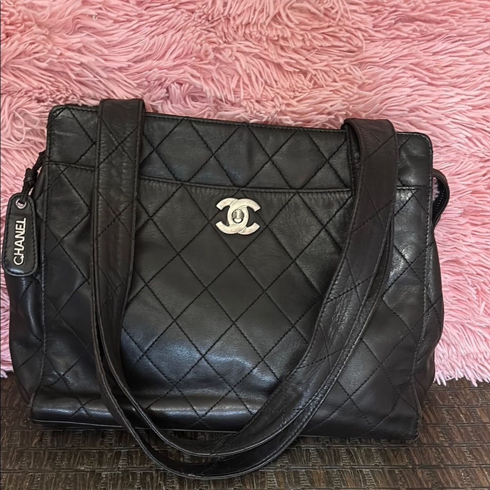 Vintage Chanel Black Quilted Shoulder Bag